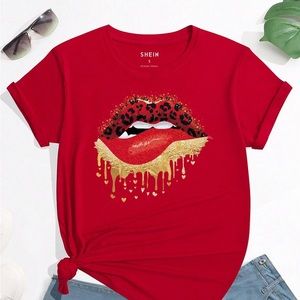 SHEIN Lune lip print Tee